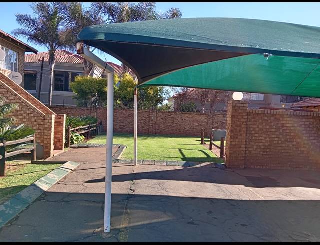 2 BEDROOM APARTMENT FOR SALE IN KENLEAF